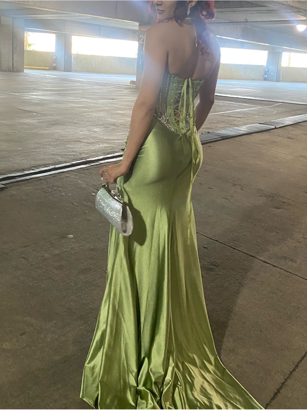 Elegant Satin Green Lace-Up Back Evening Dress